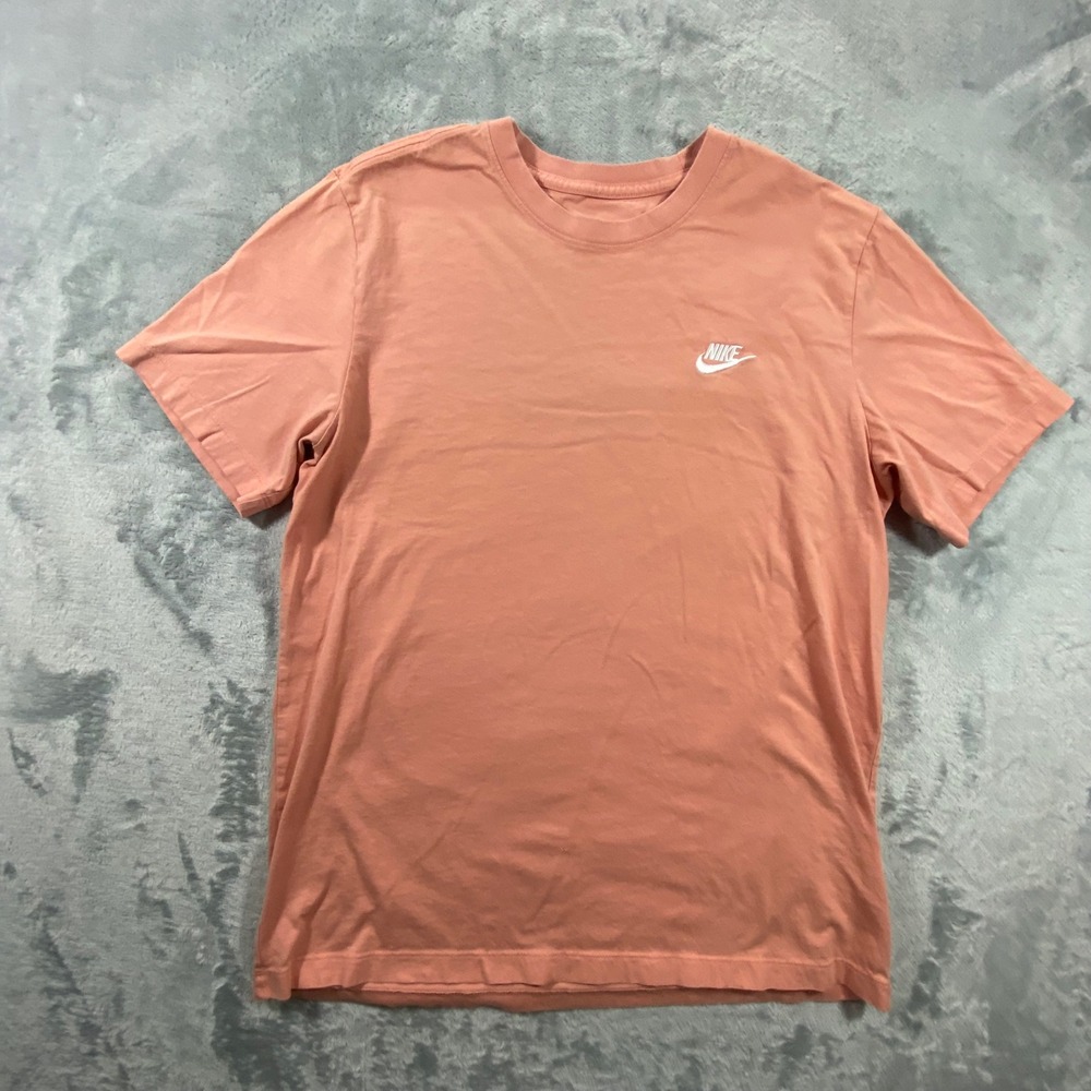 NIKE T-Shirt Mens Large Salmon Pink Embroidered Futura AR4997-824 Summer Casual